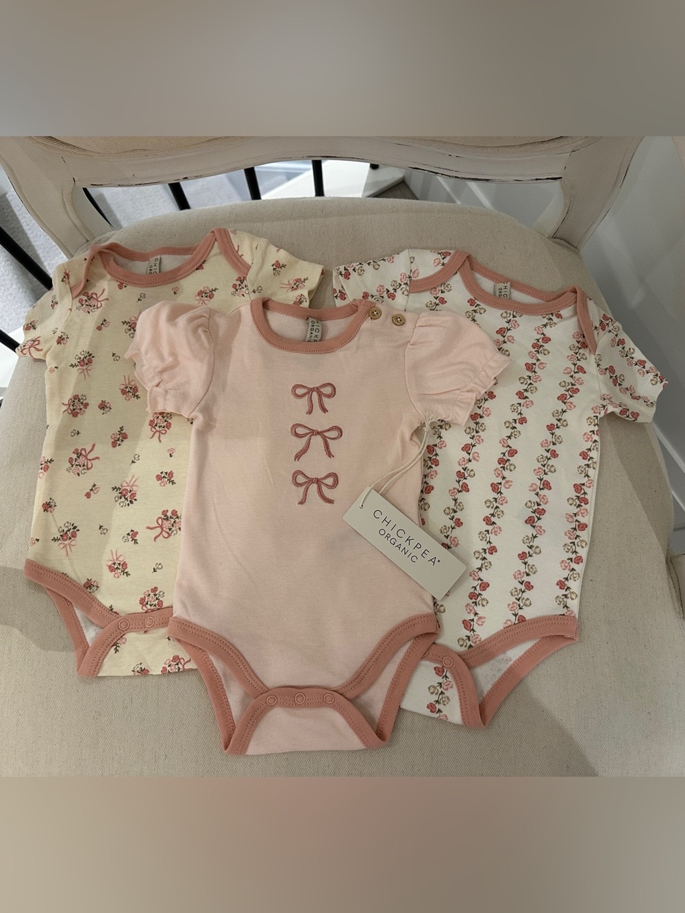 🤍 3~6 Mth Organic Cotton Pink Floral & Embroidery Baby One-Piece 3 pc Set NWT